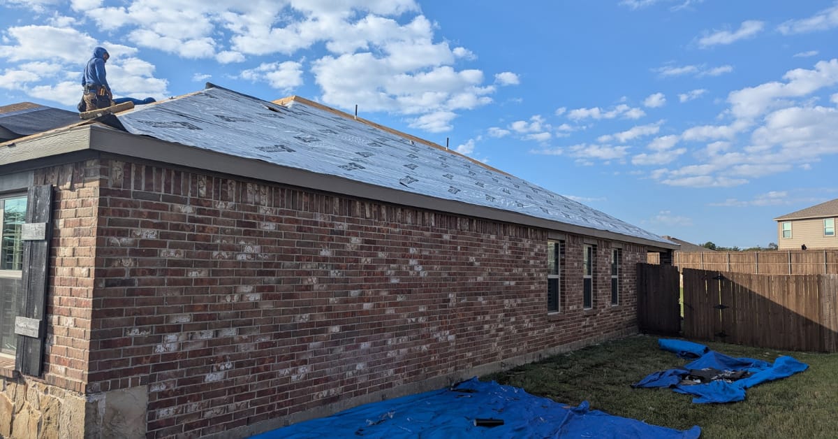 Residential roof replacement by DFW Roofers in Anna, Texas